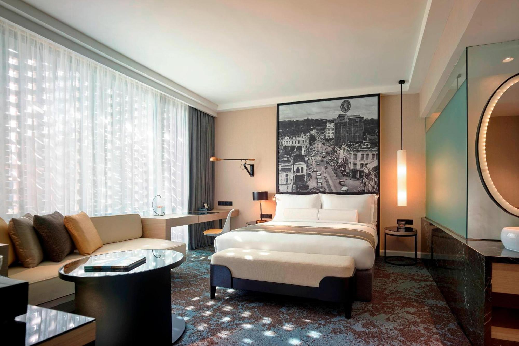 Hotel Stripes Kuala Lumpur, Autograph Collection Eksteriør bilde Deluxe Room
