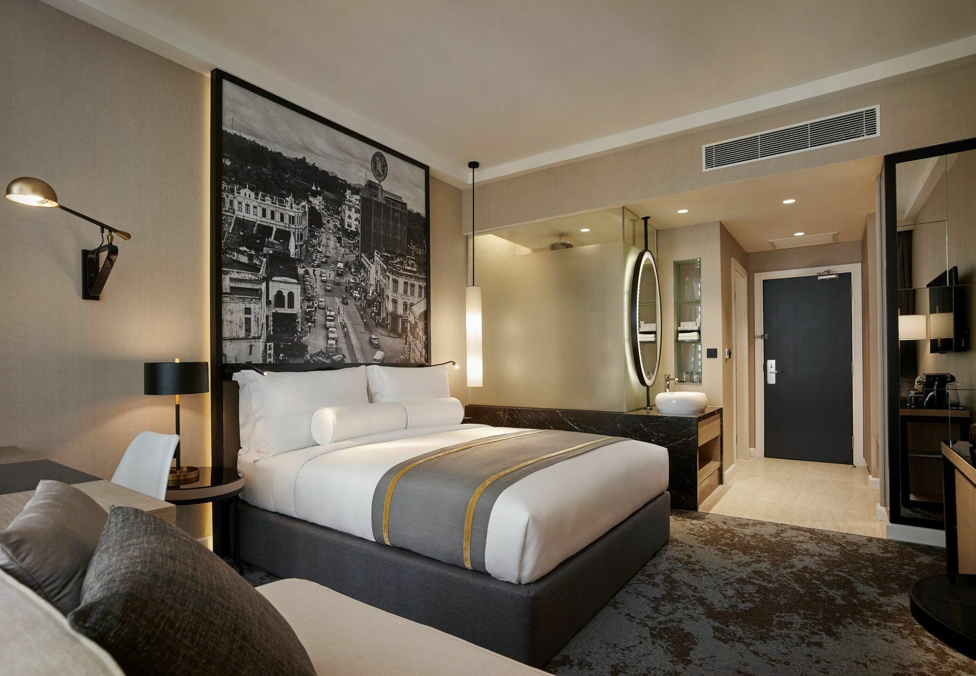 Hotel Stripes Kuala Lumpur, Autograph Collection Eksteriør bilde Deluxe Room
